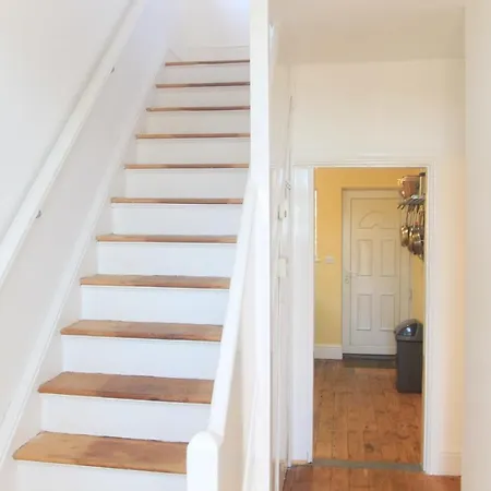 10 Tuthill Holiday home